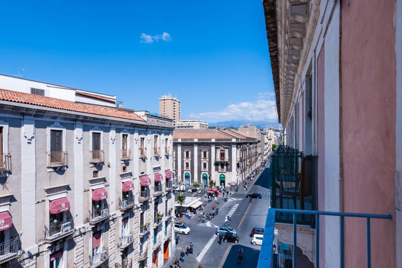 Etnea Modern Apartment By Wonderful Italy Catânia Exterior foto